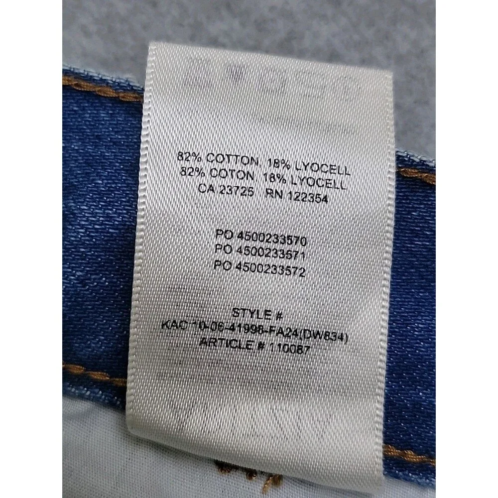Aritzia please see